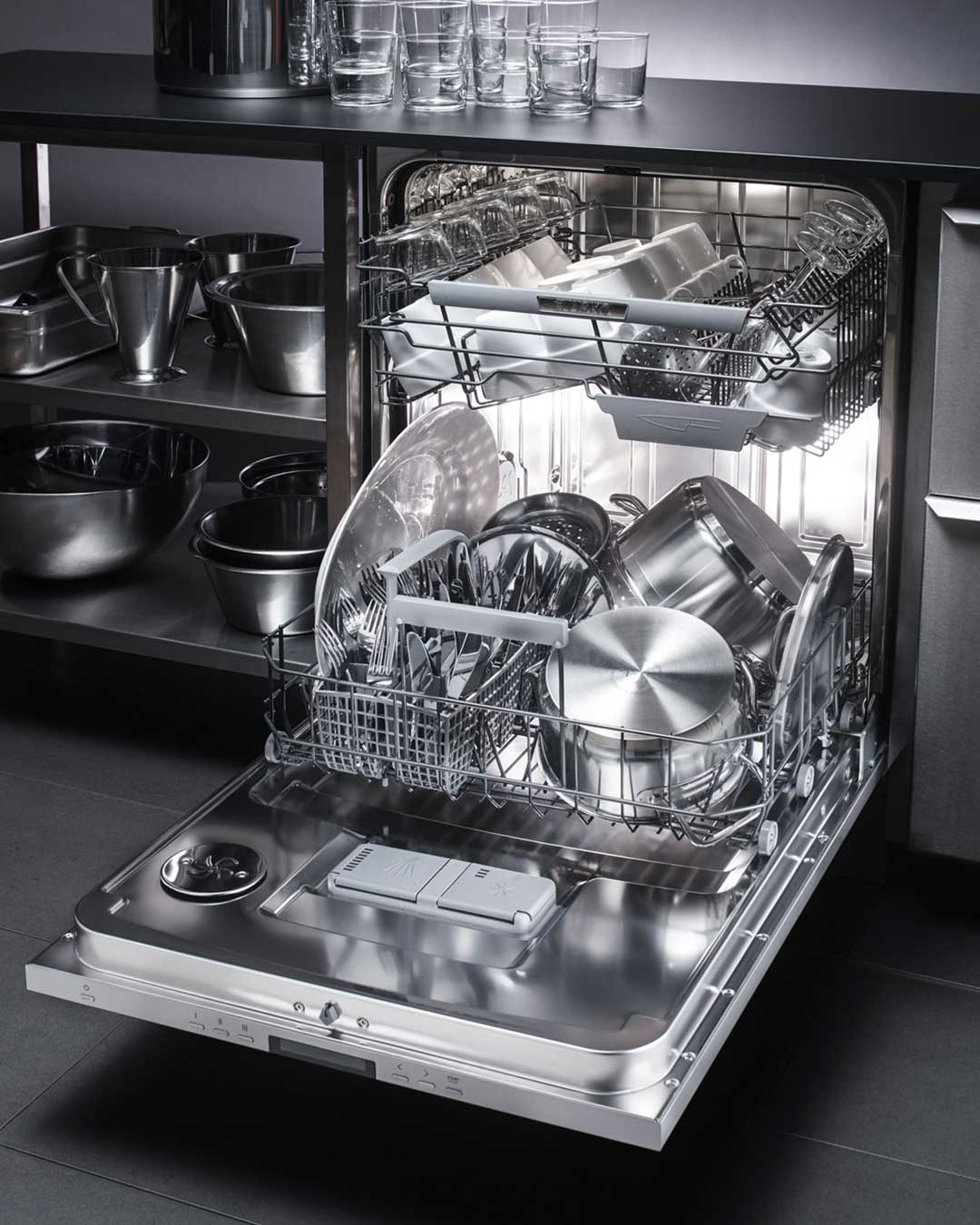 dishwasher-open-mobile.jpg