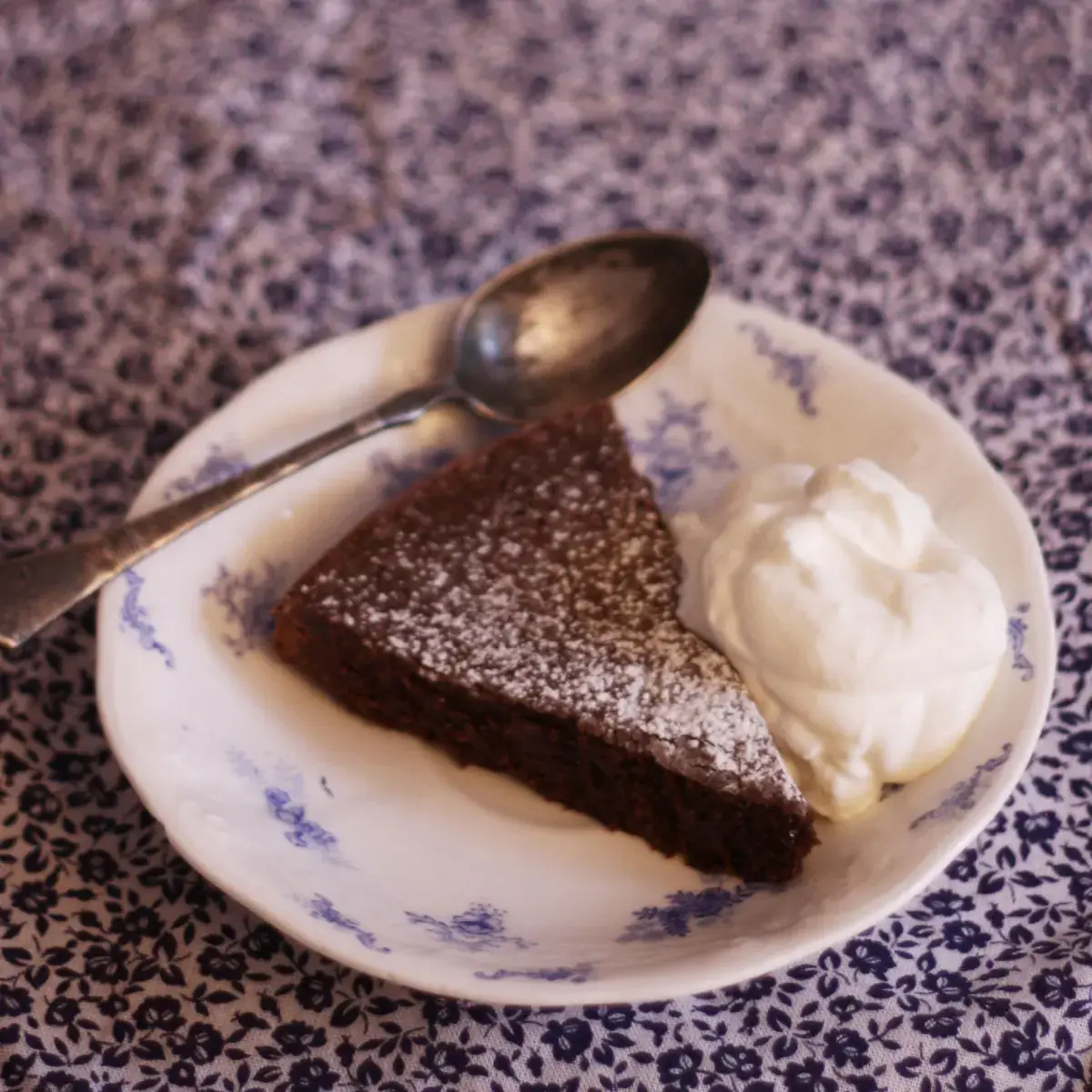 kladdkaka-nav.webp kladdkaka-nav.webp